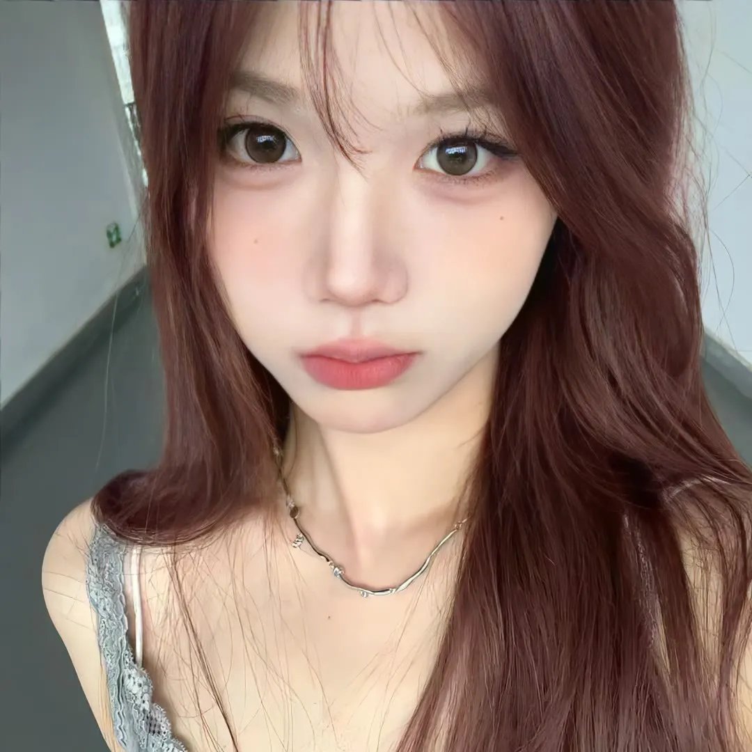 蕾哈娜内衣秀4